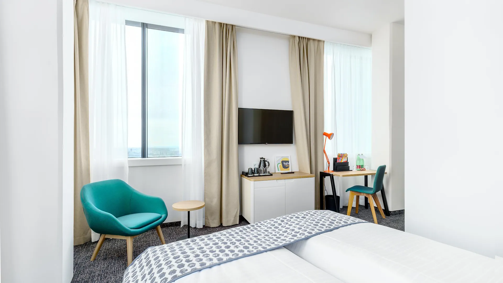 Clarion Hotel Vienna South אוסטריה