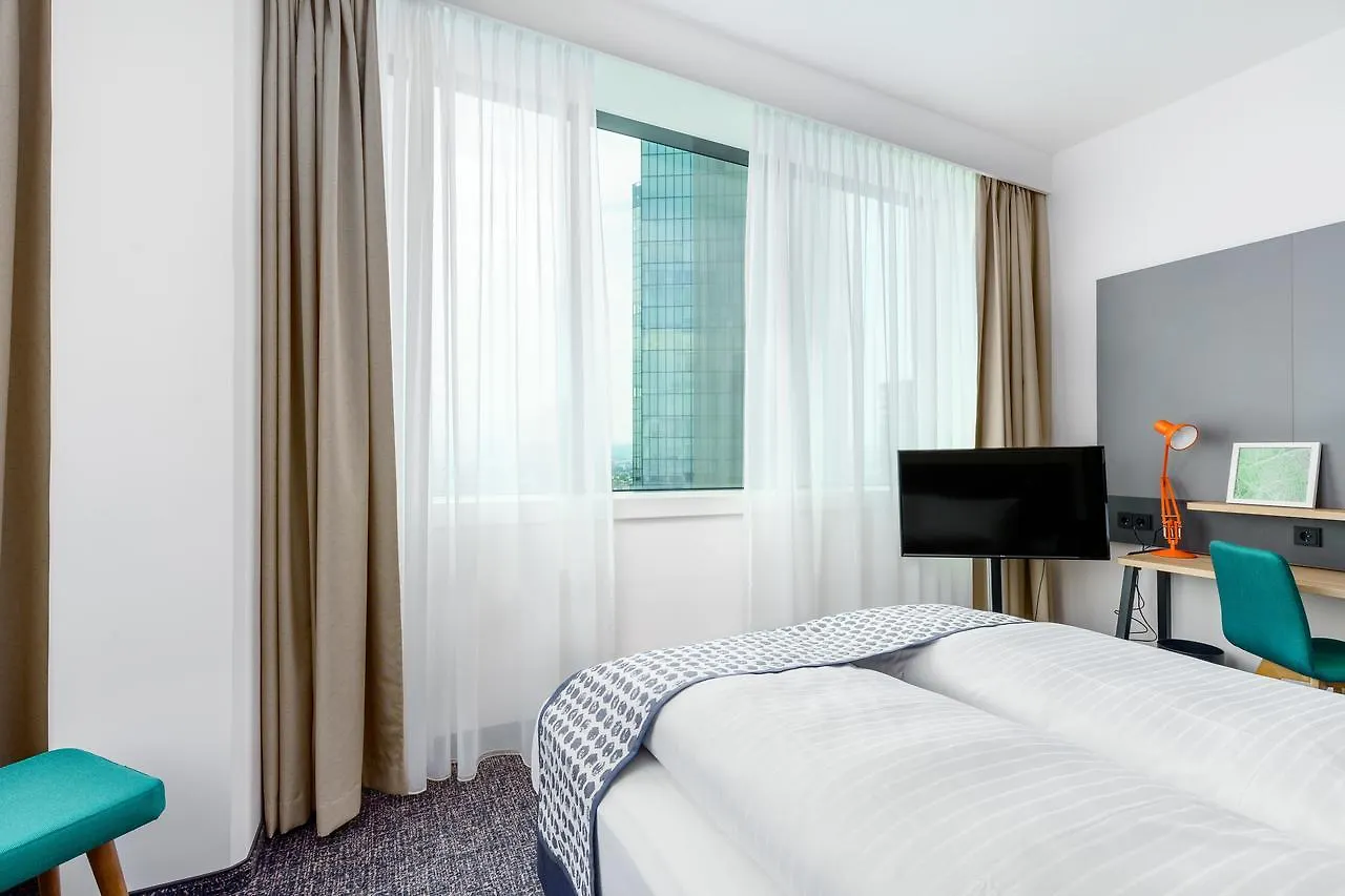 Clarion Hotel Vienna South