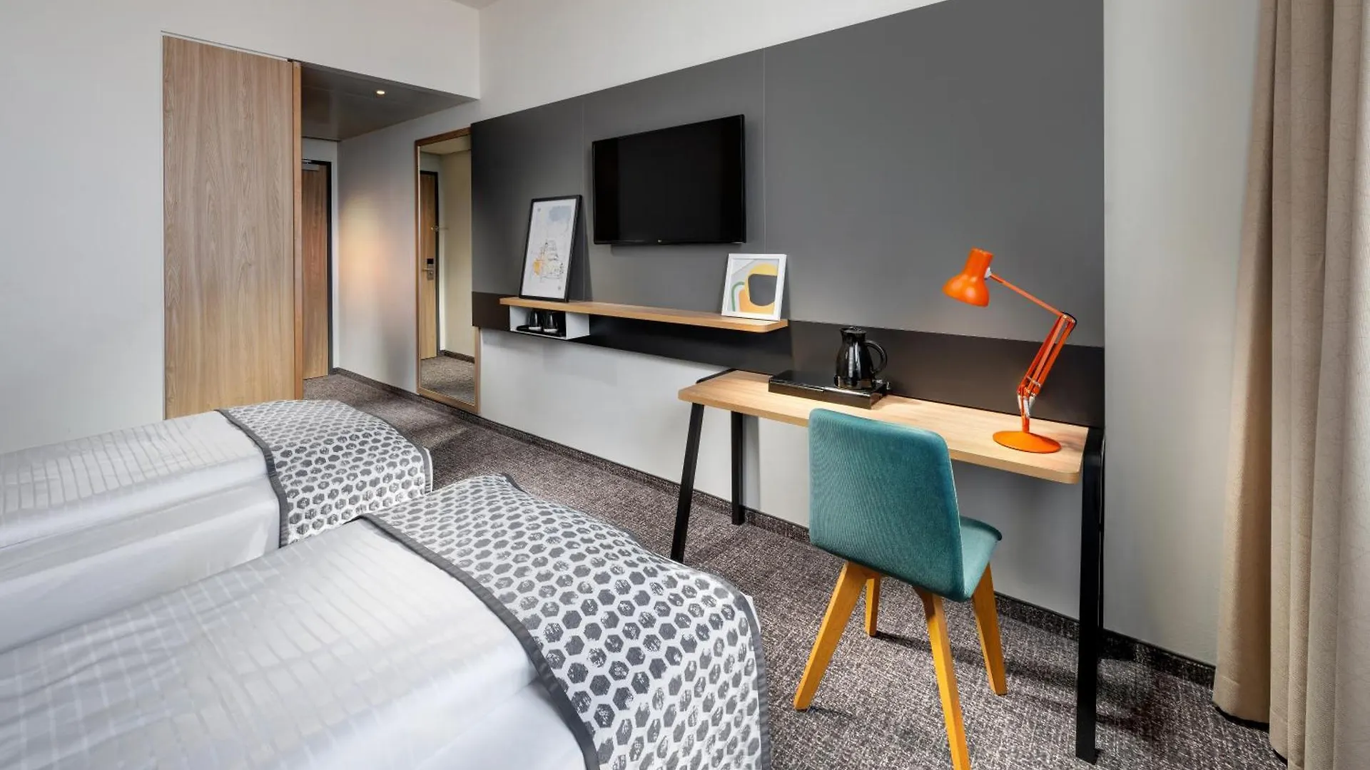 Clarion Hotel Vienna South